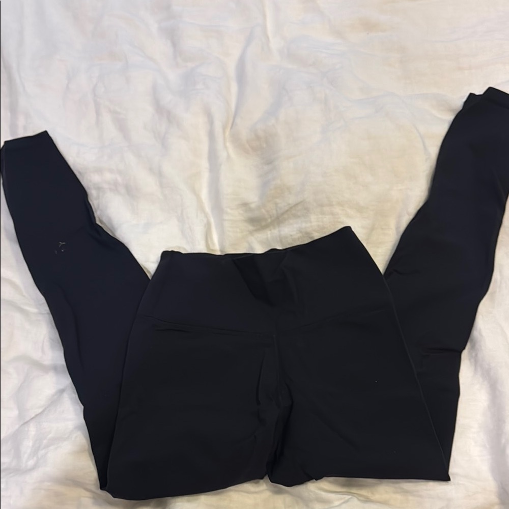 Simple Black Leggings